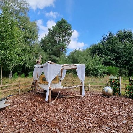 Luxury Bell Tent At Camping La Fortinerie Mouliherne Dış mekan fotoğraf