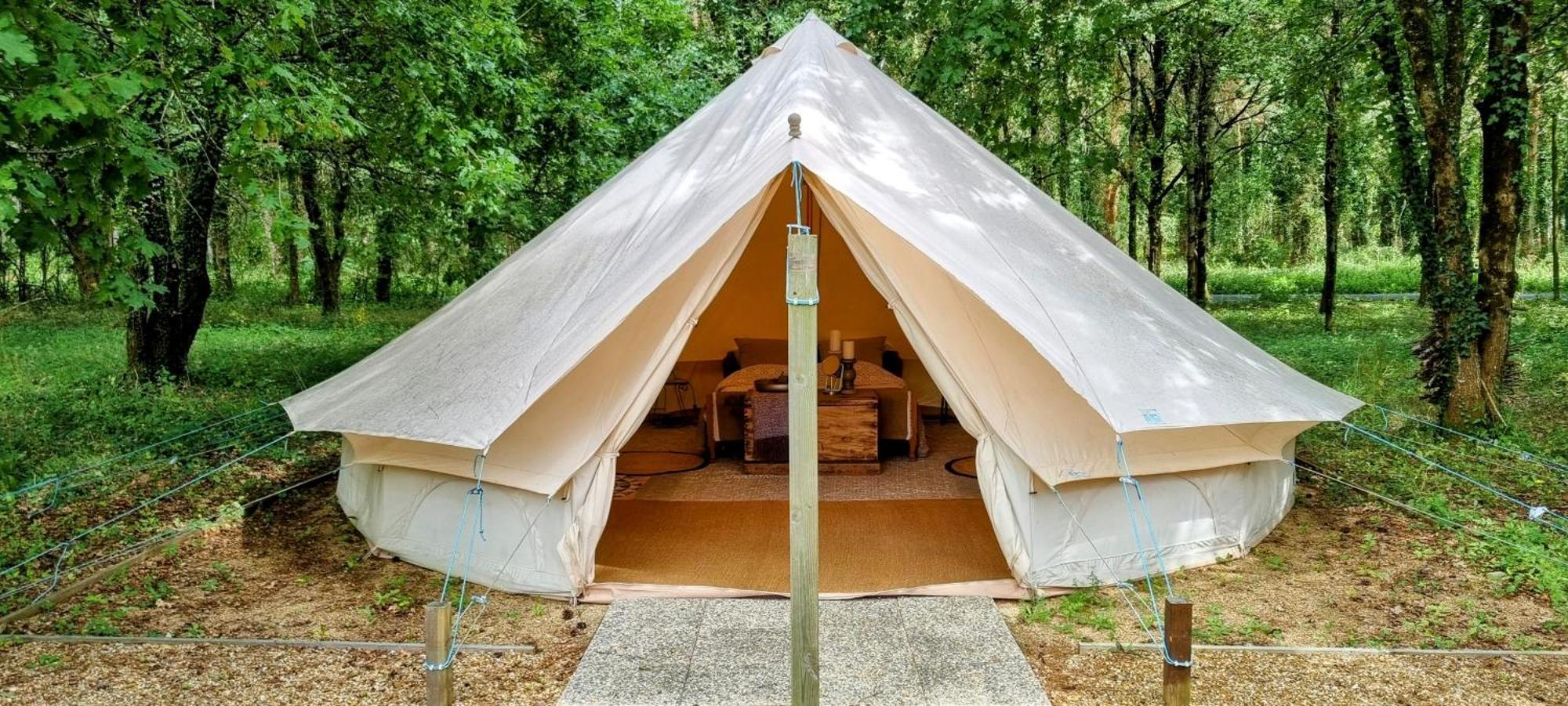 Luxury Bell Tent At Camping La Fortinerie Mouliherne Dış mekan fotoğraf