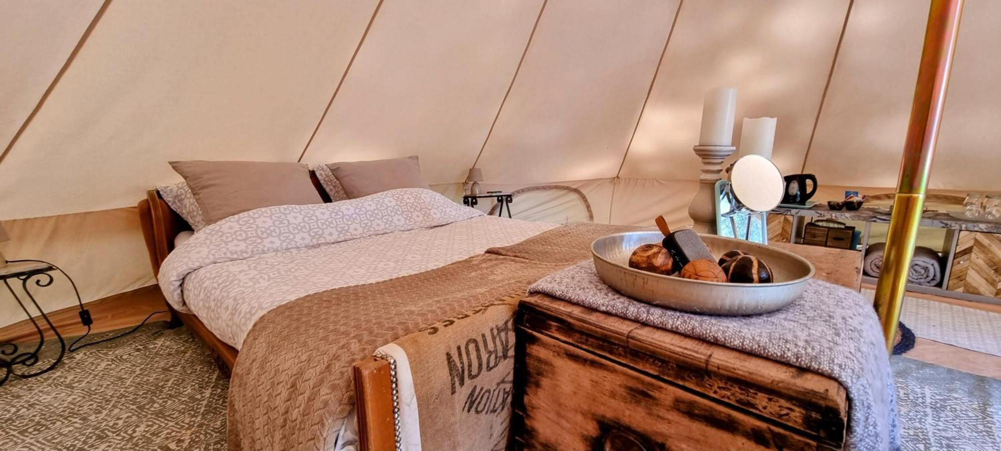 Luxury Bell Tent At Camping La Fortinerie Mouliherne Dış mekan fotoğraf